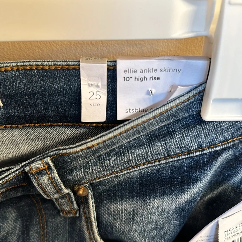 STS blue jeans - Picture 5 of 6